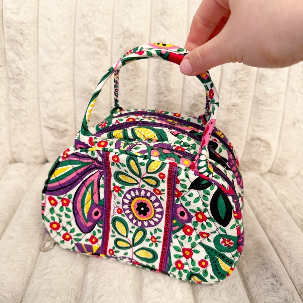 Vera Bradley "Three to Get Ready" triple compartment cosmetic bag - Picture 2 of 9